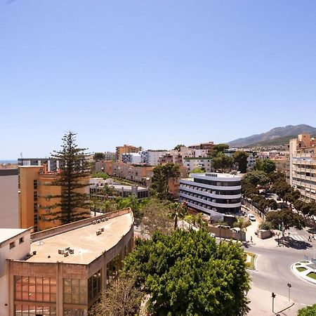 La Nogalera Apt City Center 토레몰리노스 외부 사진