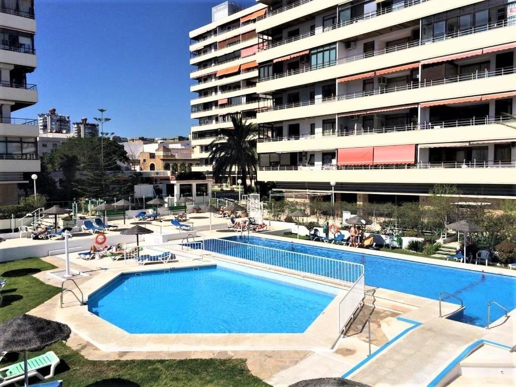 La Nogalera Apt City Center 토레몰리노스 외부 사진