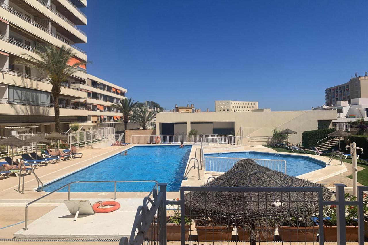 La Nogalera Apt City Center 토레몰리노스 외부 사진